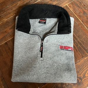 ESPN The Magazine Fleece Pullover gray with black collar and 1/4 zipper X -Large